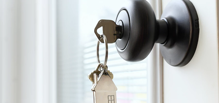 Bifold Door Knob Replacement in Costa Mesa, California