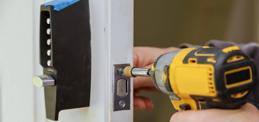 Eviction Locksmith For Key Duplication in Costa Mesa, California